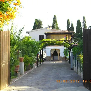  Casa vacanze 18 Via Sa Salina Portopino